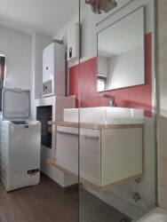 Ferienwohnung mit wenig Platz in Simmerath-Rurberg Duschbad Waschtisch
