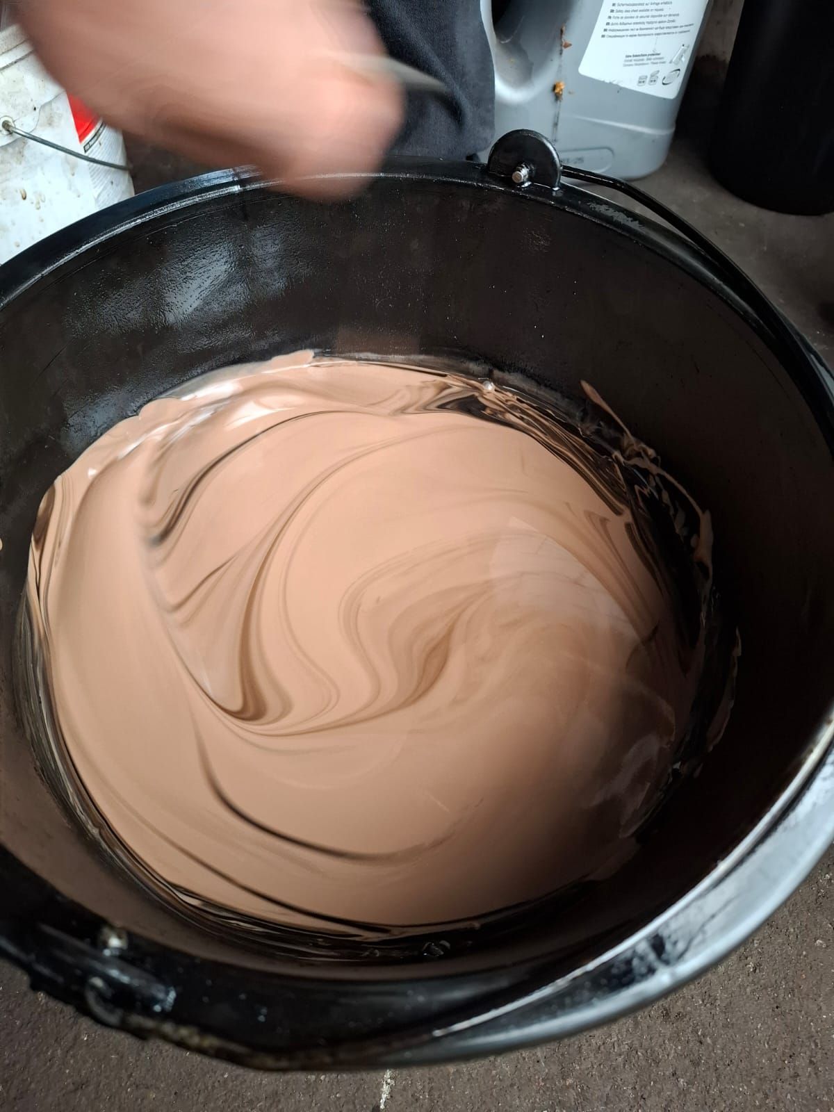 Warum altes Getriebeöl manchmal aussieht wie brauner Kaffee