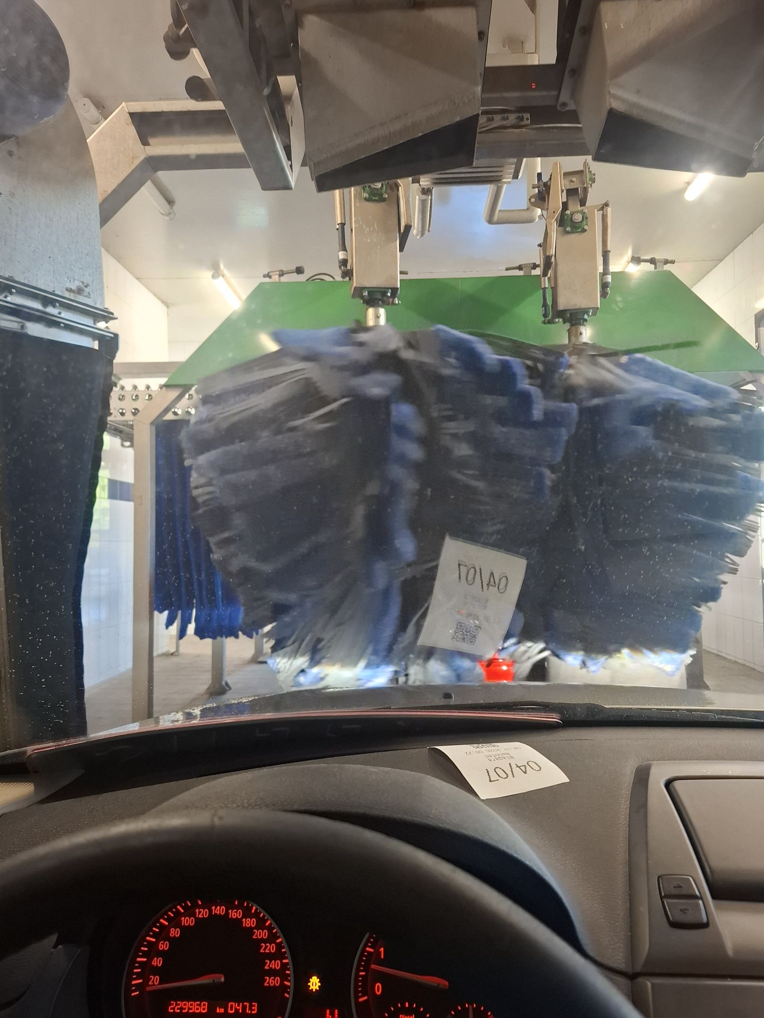 NIAGARA CARWASH – Wenn Waschen & Saugen zum Vergnügen wird
